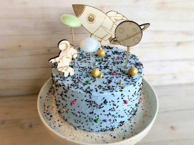 Die Galaxie-Torte "Federleicht" für einen galaktischen Kindergeburtstag